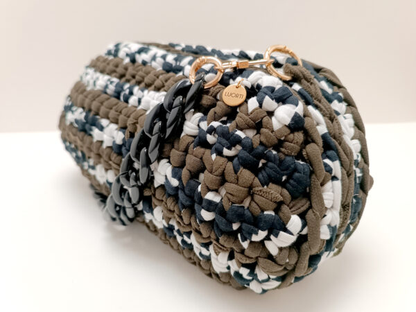 BLOOM - Imagen 3