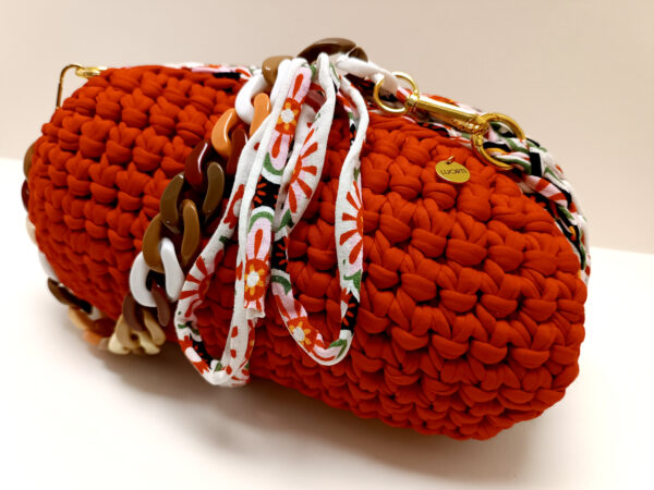 BLOOM - Imagen 4